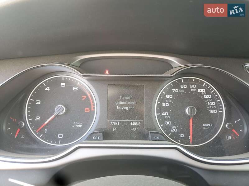 Седан Audi A4 2013 в Львове