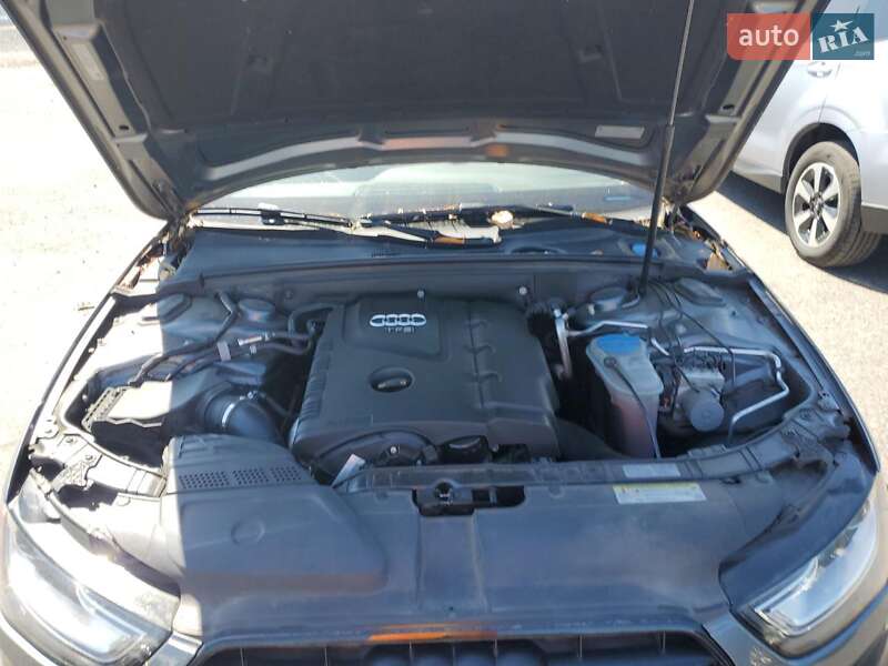 Седан Audi A4 2014 в Львове