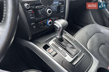 Седан Audi A4 2013 в 