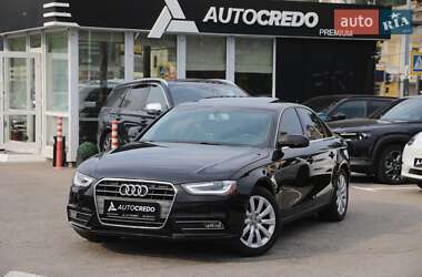 Седан Audi A4 2012 в Харькове