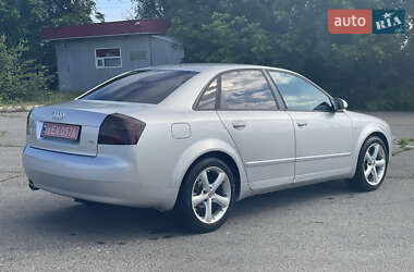 Седан Audi A4 2004 в 