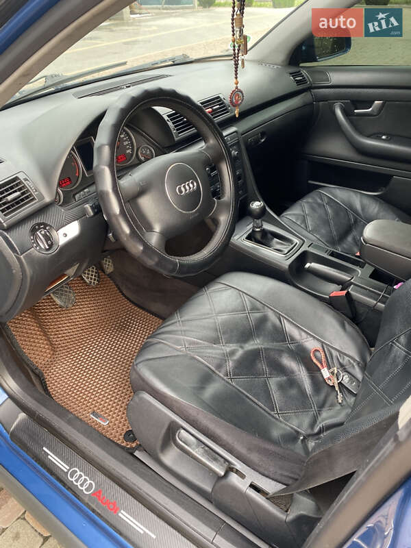 Универсал Audi A4 2001 в Сарнах