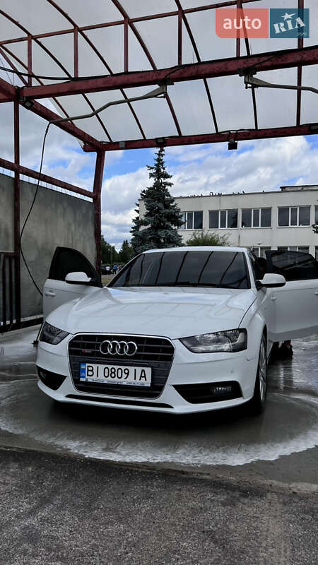 Audi A4 2012