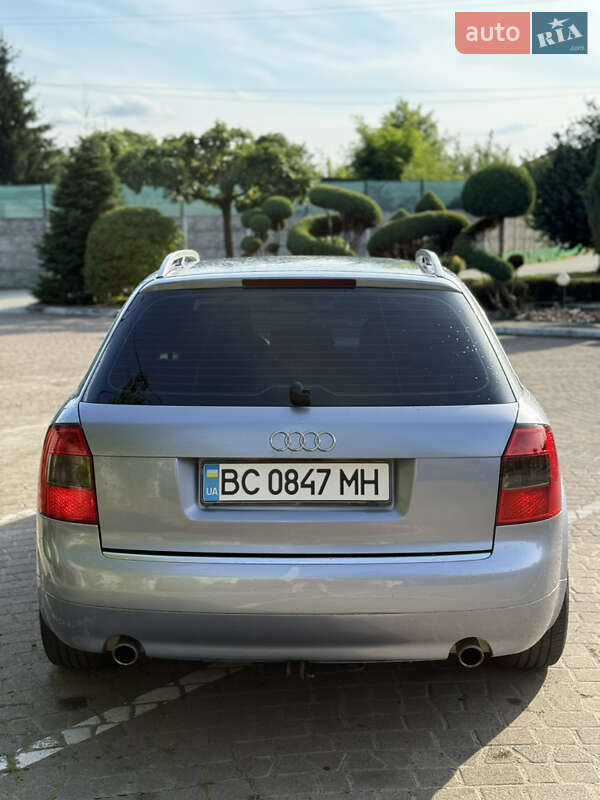 Универсал Audi A4 2003 в Яворове