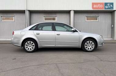 Седан Audi A4 2005 в 