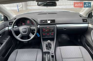 Седан Audi A4 2005 в 