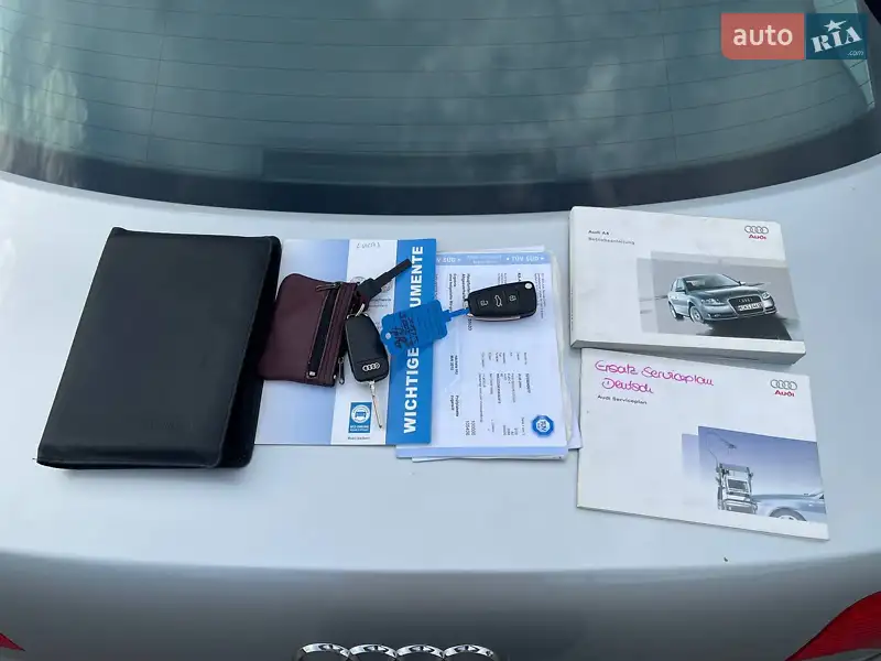 Седан Audi A4 2005 в Луцке документ