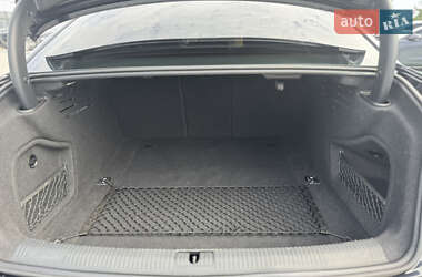 Седан Audi A4 2017 в 