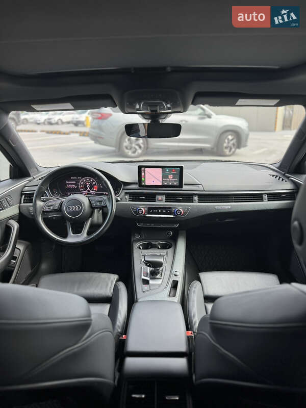 Седан Audi A4 2017 в Киеве