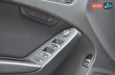 Седан Audi A4 2012 в 