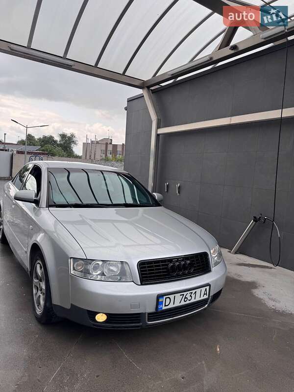 Седан Audi A4 2002 в Запорожье
