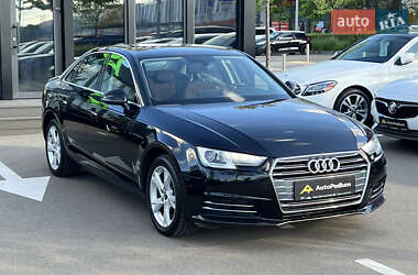 Седан Audi A4 2016 в 