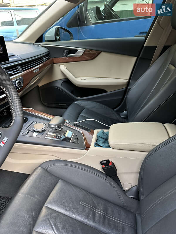 Седан Audi A4 2018 в Киеве фото 19 Седан Audi A4 2018 в Киеве