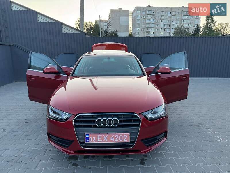 Седан Audi A4 2013 в Житомире