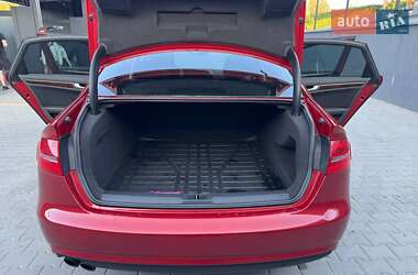 Седан Audi A4 2013 в 