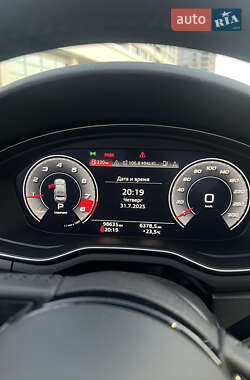 Седан Audi A4 2020 в 