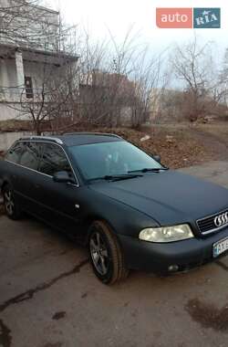 Универсал Audi A4 1999 в Харькове фото Универсал Audi A4 1999 в Харькове