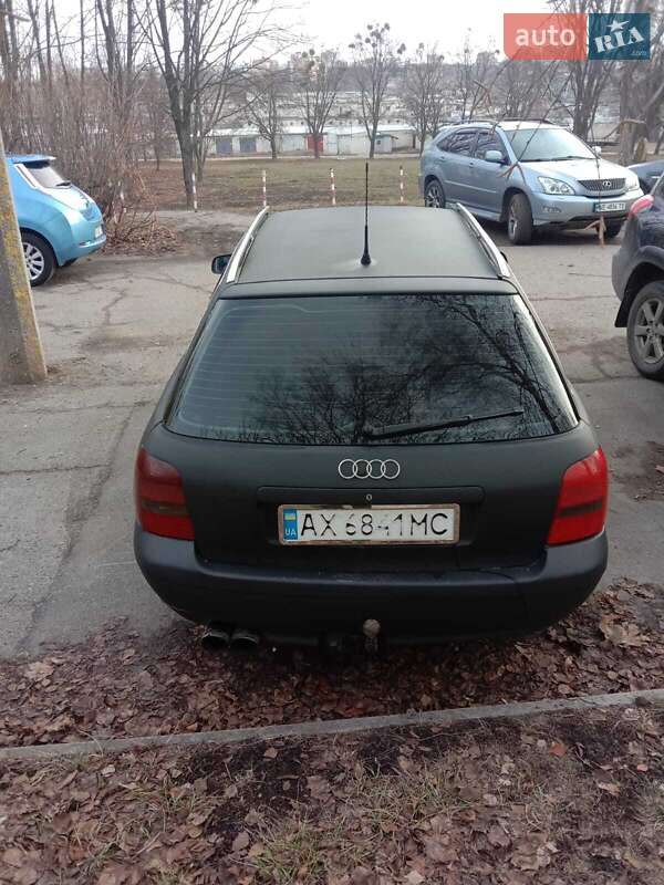 Универсал Audi A4 1999 в Харькове