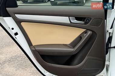 Седан Audi A4 2012 в 