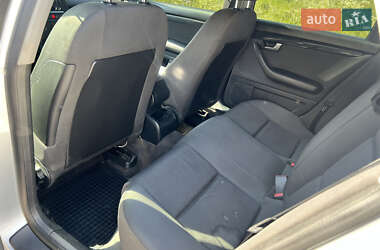 Седан Audi A4 2003 в 