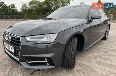 Седан Audi A4 2018 в 