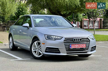 Седан Audi A4 2017 в 