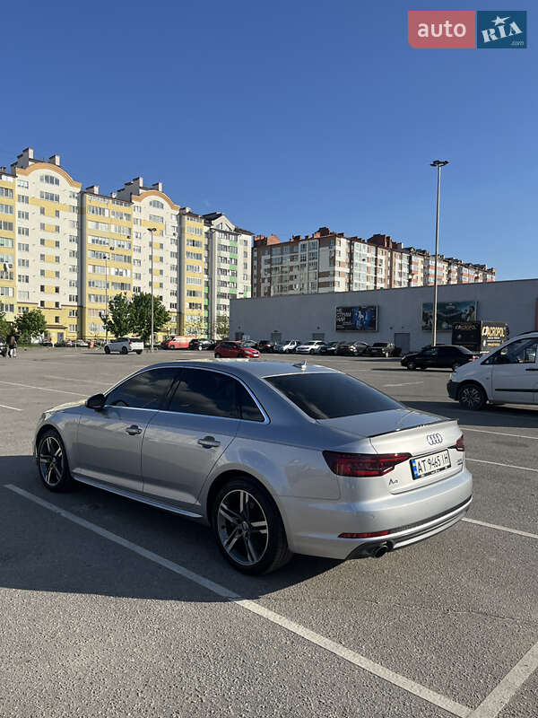 Седан Audi A4 2018 в Ивано-Франковске