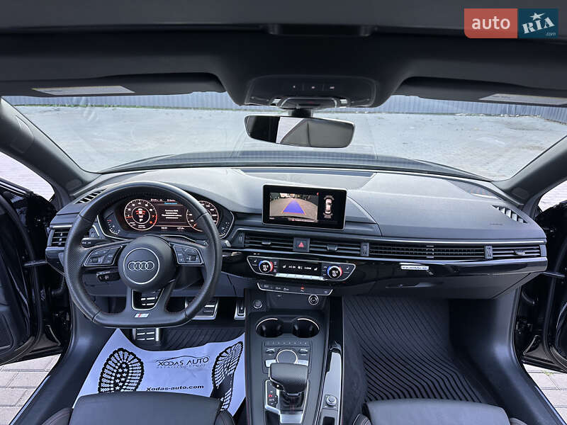 Седан Audi A4 2017 в Харкові