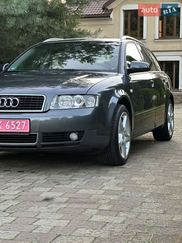 Универсал Audi A4 2003 в Сарнах