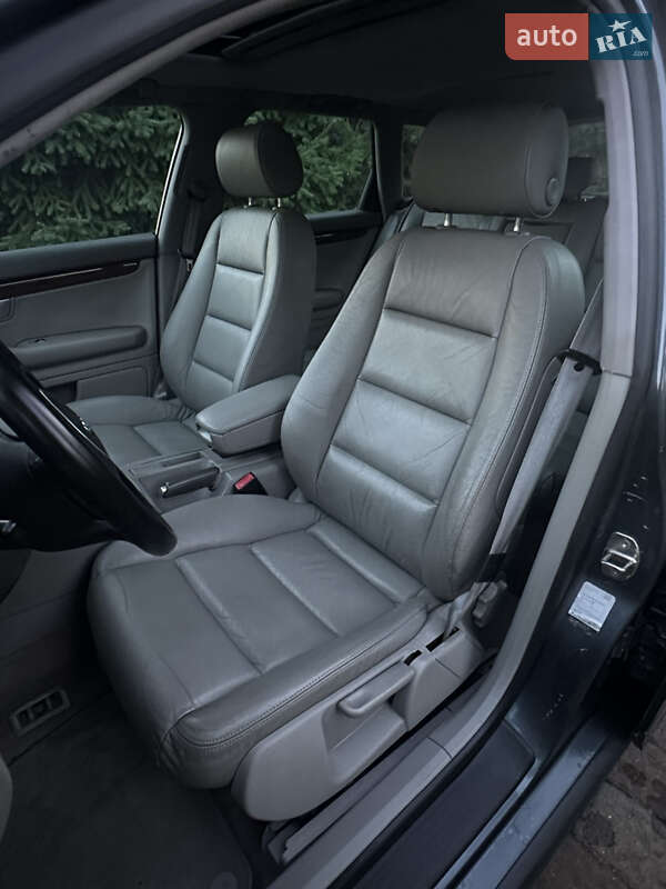 Универсал Audi A4 2003 в Сарнах