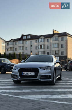 Седан Audi A4 2017 в 
