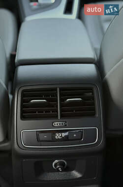 Седан Audi A4 2017 в 