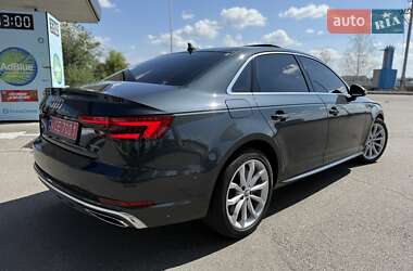 Седан Audi A4 2019 в 