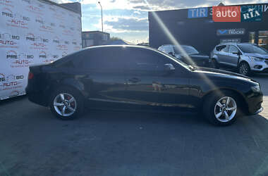 Седан Audi A4 2012 в 
