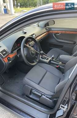 Седан Audi A4 2002 в 