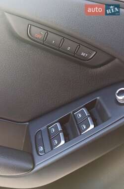 Седан Audi A4 2013 в 