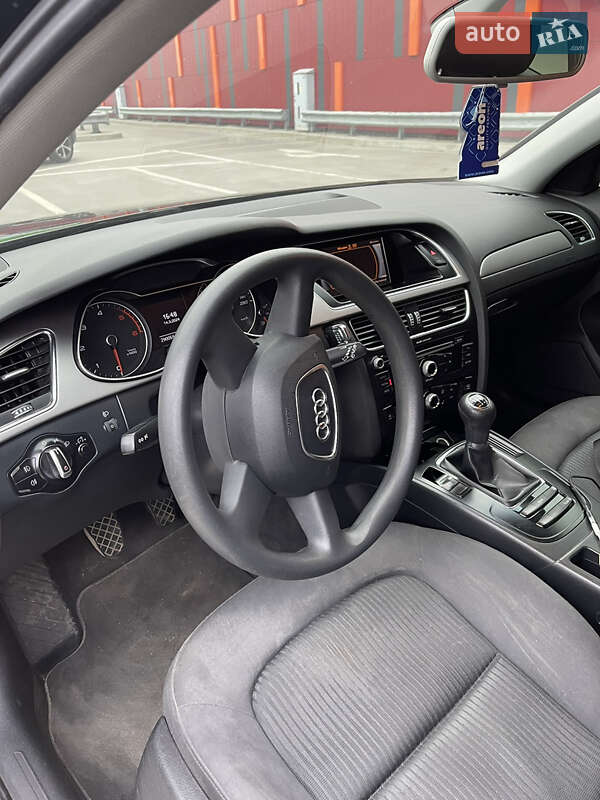 Универсал Audi A4 2012 в Киеве