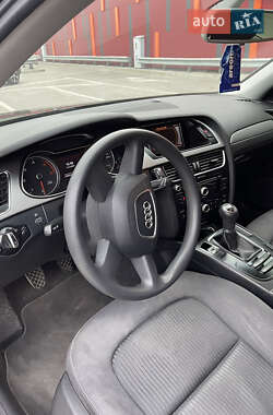 Универсал Audi A4 2012 в 