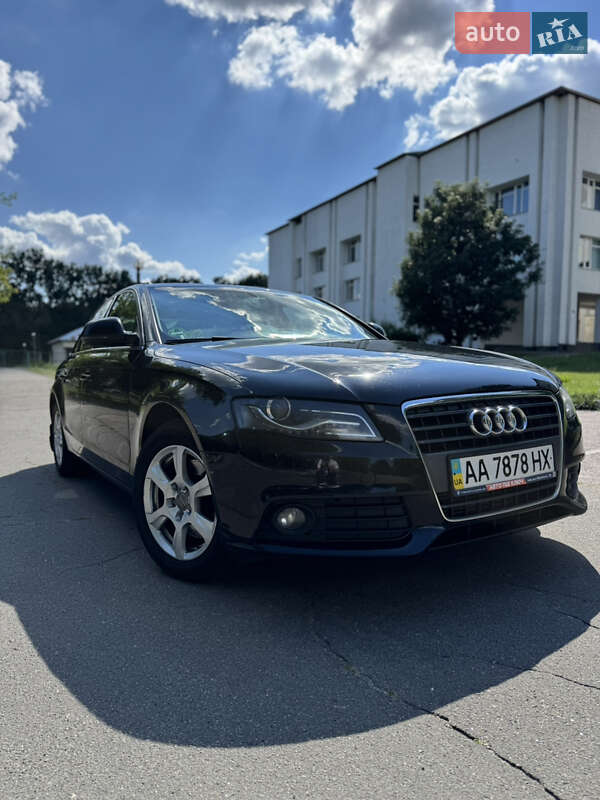 Седан Audi A4 2008 в Киеве