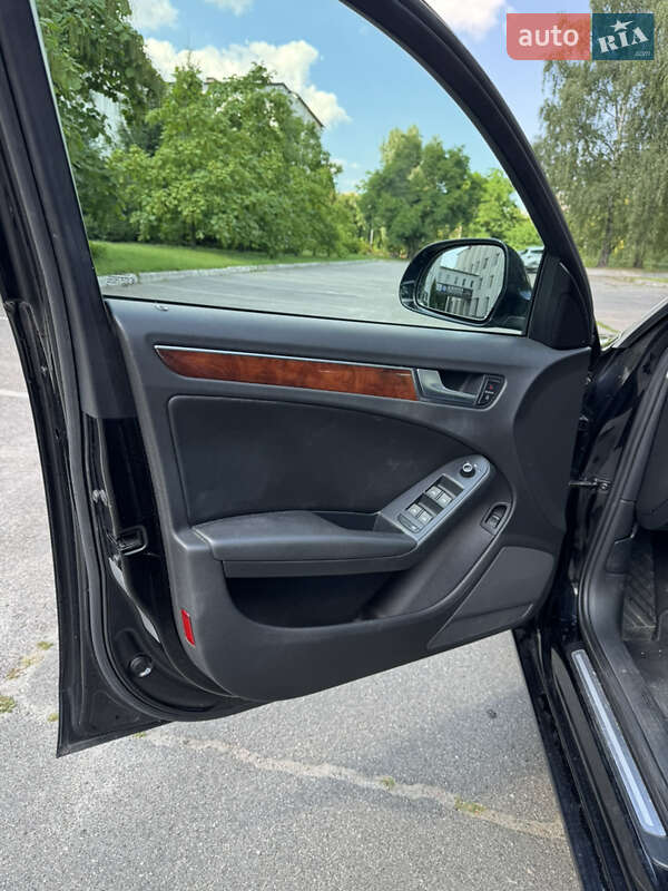 Седан Audi A4 2008 в Киеве