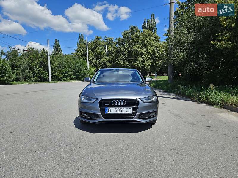 Седан Audi A4 2015 в Полтаве