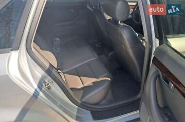 Седан Audi A4 2002 в 