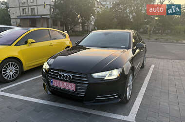 Седан Audi A4 2016 в Горішніх Плавнях
