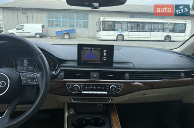 Седан Audi A4 2016 в 