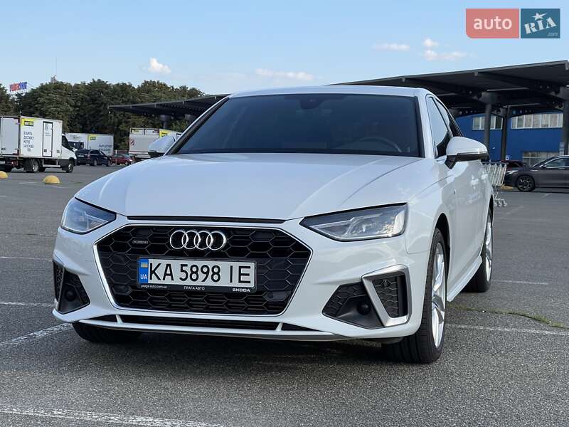 Седан Audi A4 2019 в Киеве