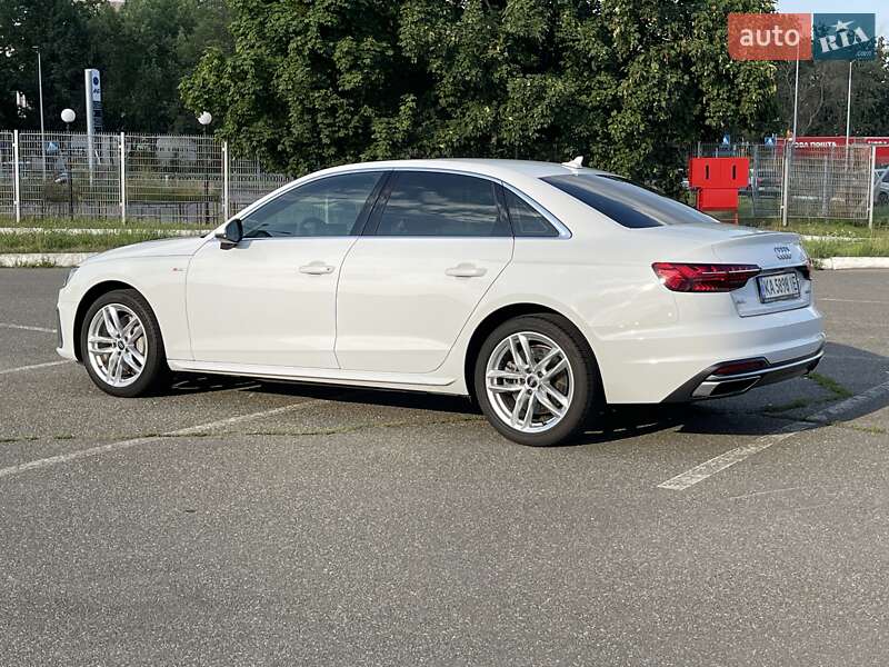 Седан Audi A4 2019 в Киеве