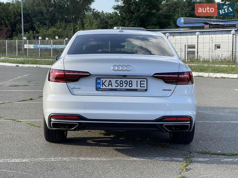 Седан Audi A4 2019 в Киеве