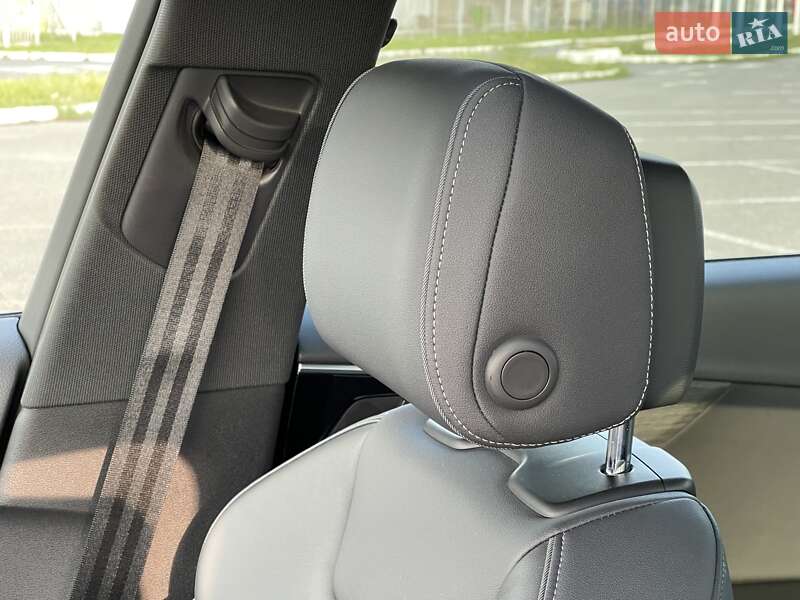 Седан Audi A4 2019 в Киеве