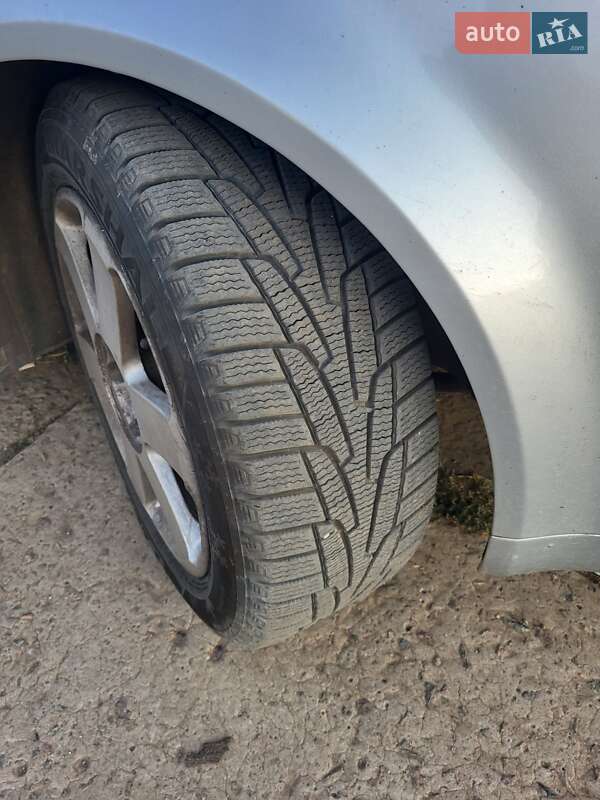 Универсал Audi A4 2004 в Томаковке фото 5 Универсал Audi A4 2004 в Томаковке