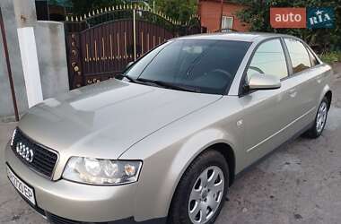 Седан Audi A4 2004 в Утконосівці